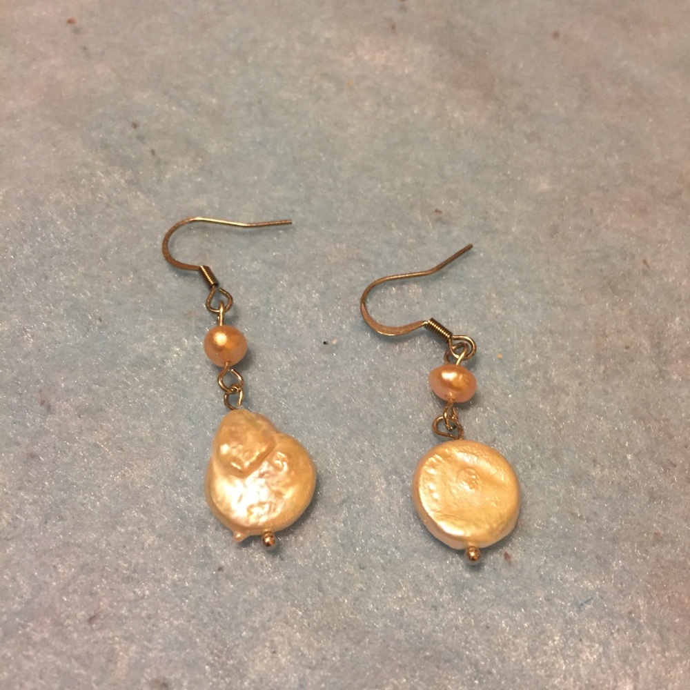 Freshwater pearl earrings - Picture 6 of 7